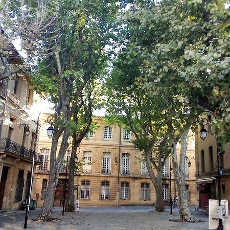 شقة Beau Duplex Avec Terrasse - Centre Historique آيكس أومبروفينس المظهر الخارجي الصورة